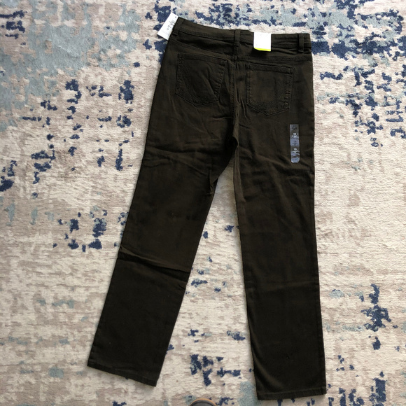 Style&Co Rail Straight Leg Embroidered Olive Jeans - Picture 7 of 8